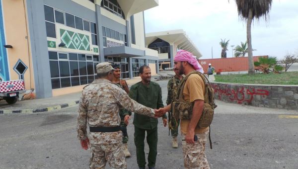 شلال يتفقد اعمال صيانة مطار عدن الدولي