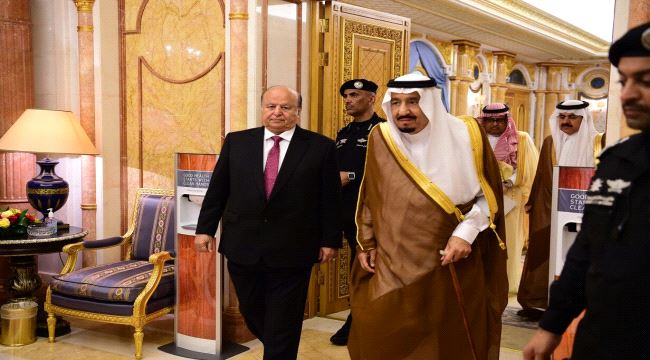 عقب القرارات الأخيرة .. لقاء يجمع #الملك_سلمان والرئيس هادي في #جدة ( صور )