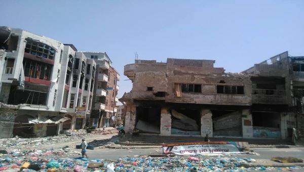  استشهاد 3 مدنيين وإصابة 21 اخرين في قصف المليشيا لأحياء سكنية بتعز 