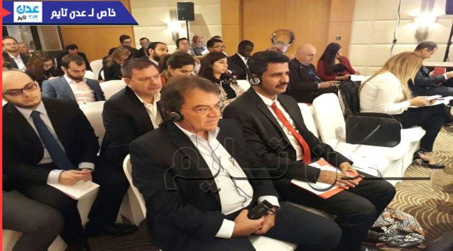 ناشط حضرمي في مؤتمر اقتصادي ببيروت: اليمن تمتلك براءة اختراع في الفساد بالقطاع النفطي"صورة"