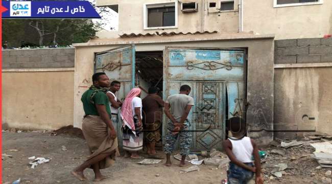 غموض يكتنف تفجير مقر لحزب الإصلاح في عدن(صور)