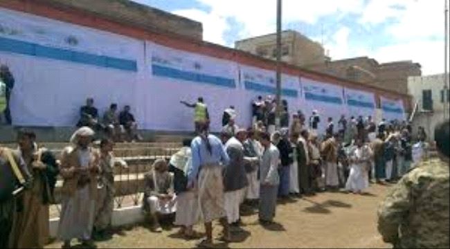 تصاعد حدة المظاهرات الشعبية في صنعاء احتجاجاً على استمرار أزمة المحروقات