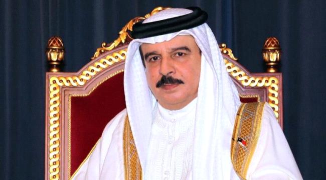 العاهل البحريني يكلف رئيس الوزراء المستقيل بتشكيل حكومة جديدة