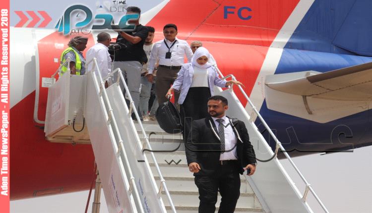 تغطية خاصة/ الخطوط الجوية اليمنية تُسير رحلة أسبوعيًا بين عدن- الريان- الغيضة (صور)