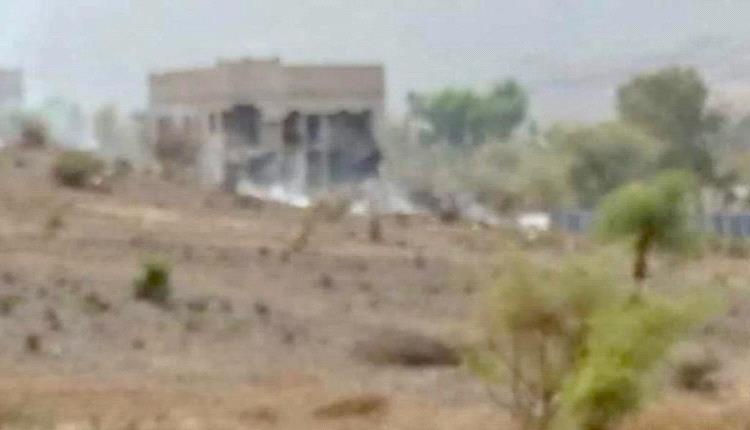 منزل أحد أذرع صالح العسكرية في طريقه للتفجير