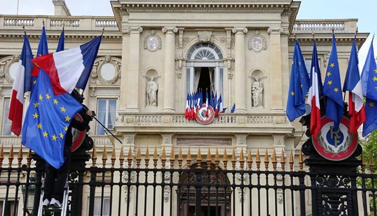 فرنسا تدعو رعاياها إلى مغادرة لبنان