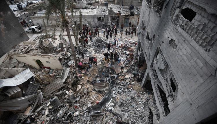 
إسرائيل تواصل هجومها على غزة
