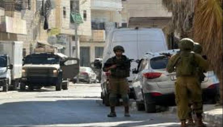 اشتباكات في جنين والاحتلال يعتقل أكثر من 20 فلسطينيا بالضفة..