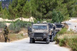 
القوات الإسرائيلية تعتقل 15 فلسطينياً من الضفة الغربية