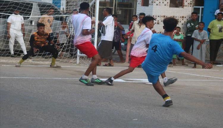 إنطلاقة منافسات الدوري الكروي العيدي لفريق الحرية بالمكلا