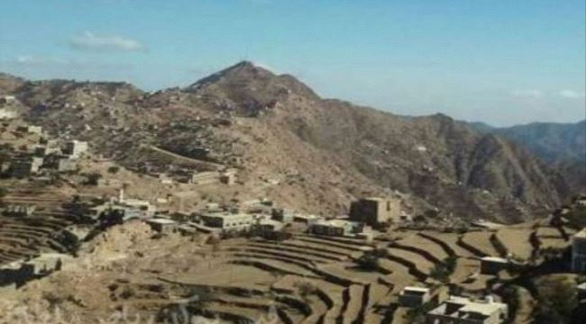 الحوثيون يستبدلون مقاتليهم على الحدود بين تعز و لحج بآخرين من شمال الشمال